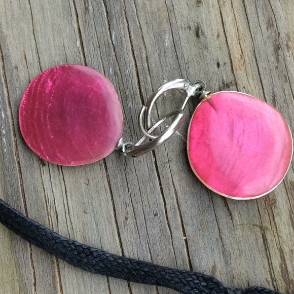 Culture Mix Necklace with Earrings - Picture 3 of 7